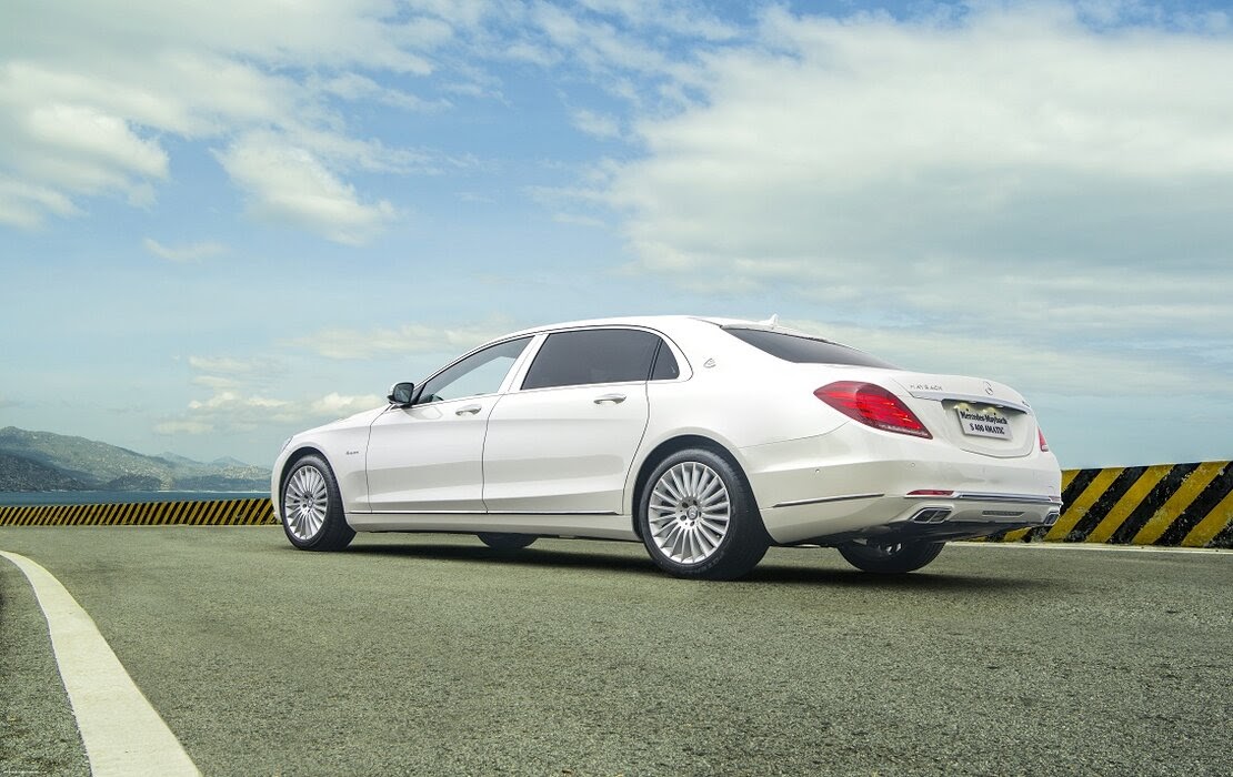 Thân xe Mercedes Maybach S400