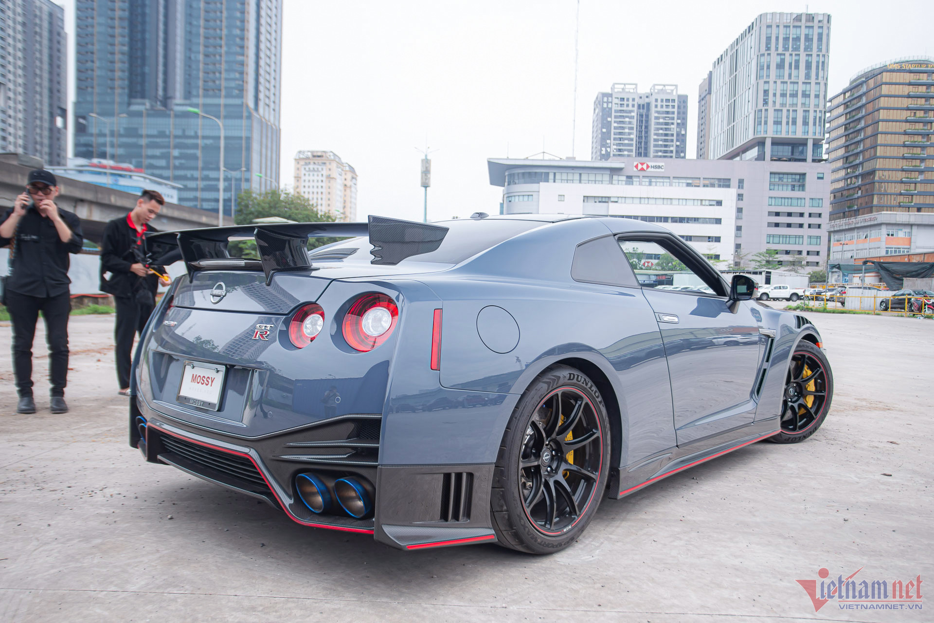 Nissan GT-R Nismo duy nhất Việt Nam: trên 15 tỷ và không dành cho số đông