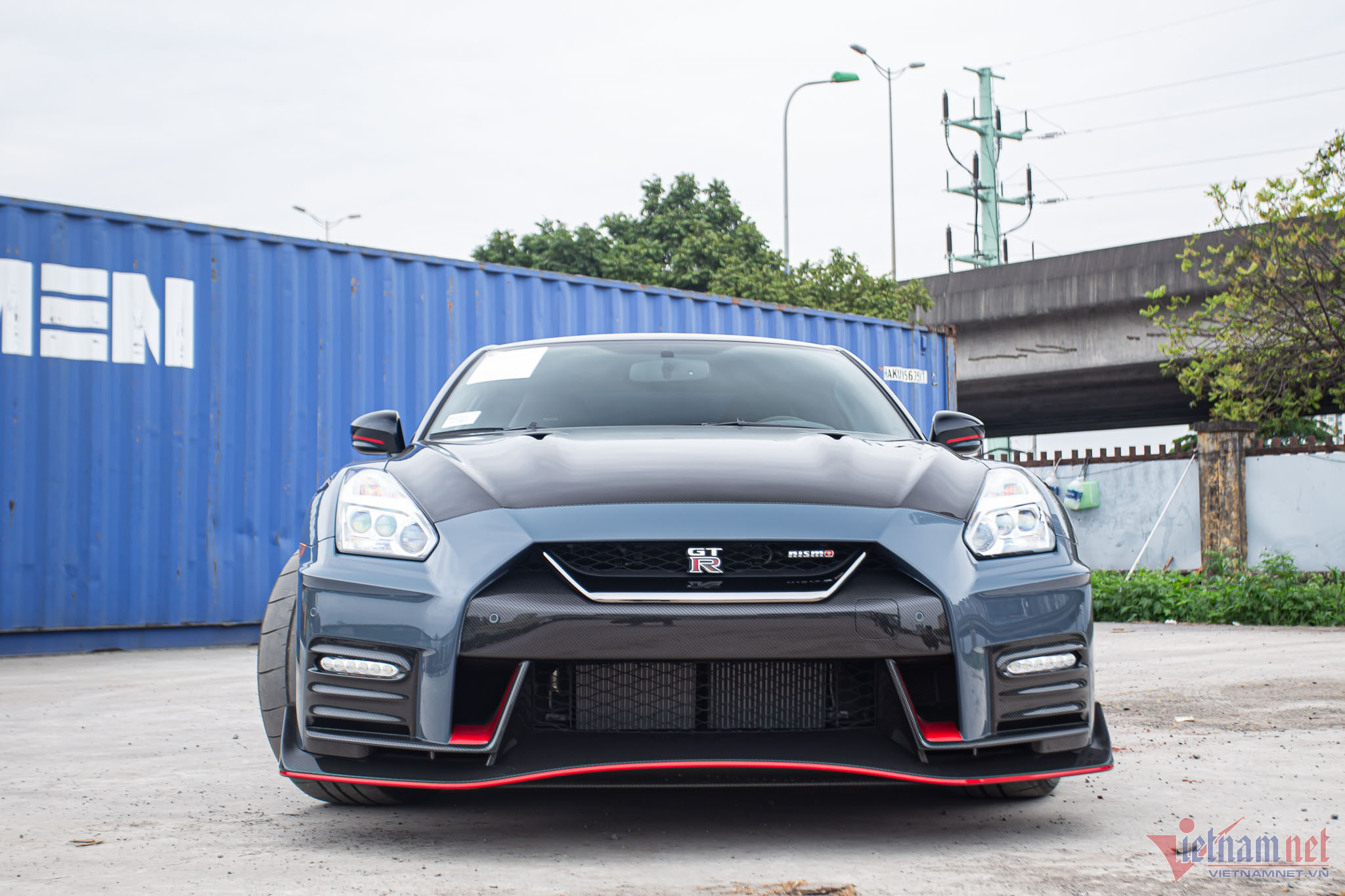 Nissan GT-R Nismo duy nhất Việt Nam: trên 15 tỷ và không dành cho số đông