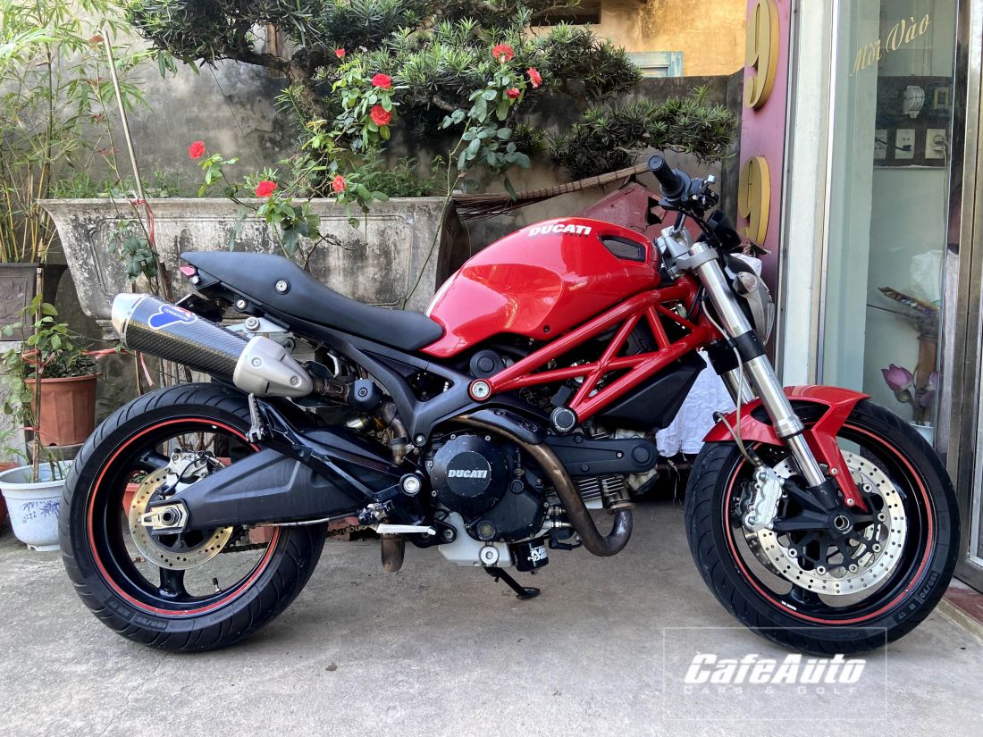 Ducati Monster 795-Cafeauto-6