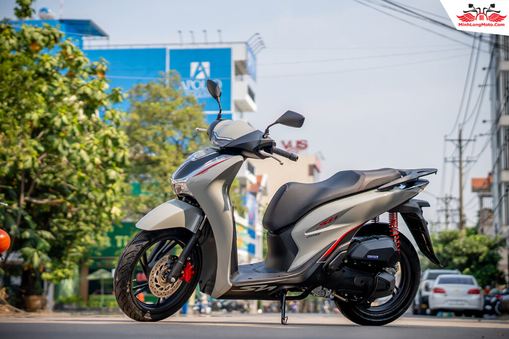 Honda SH160i màu xám xi măng