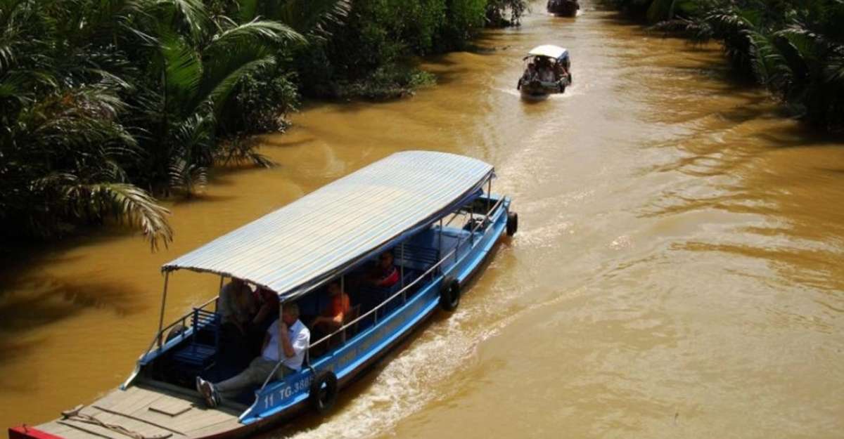 Tour làng tre Cái Bè tại đồng bằng sông Cửu Long