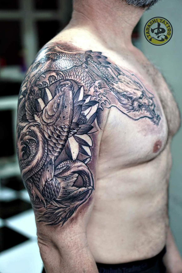 koi tattoo trên vai