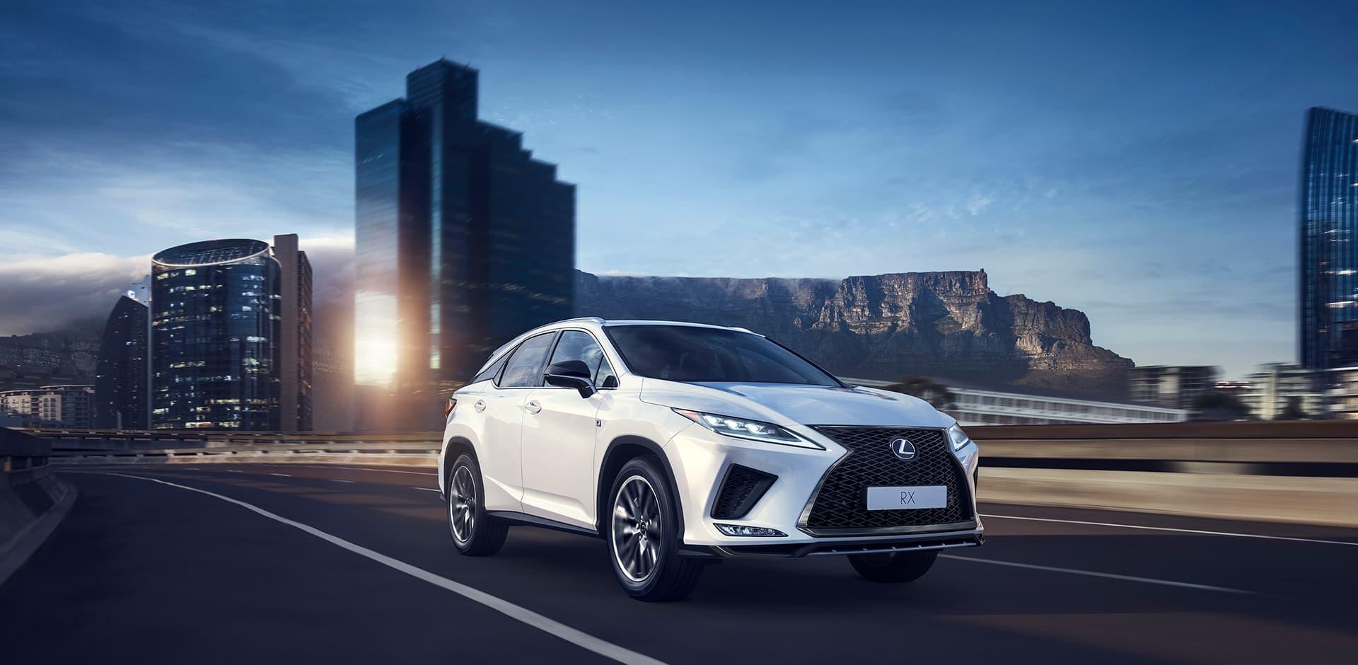 Lựa chọn các phụ kiện đi kèm trên nội thất của Lexus RX300