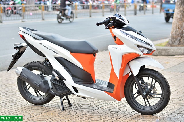 than-xe-honda-vario-150-2021-muaxenhanh-vn