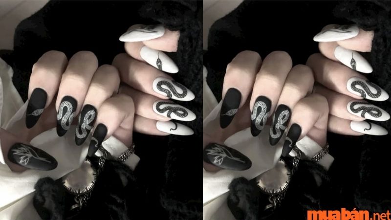 Mẫu nail màu đen vẽ rắn 3D