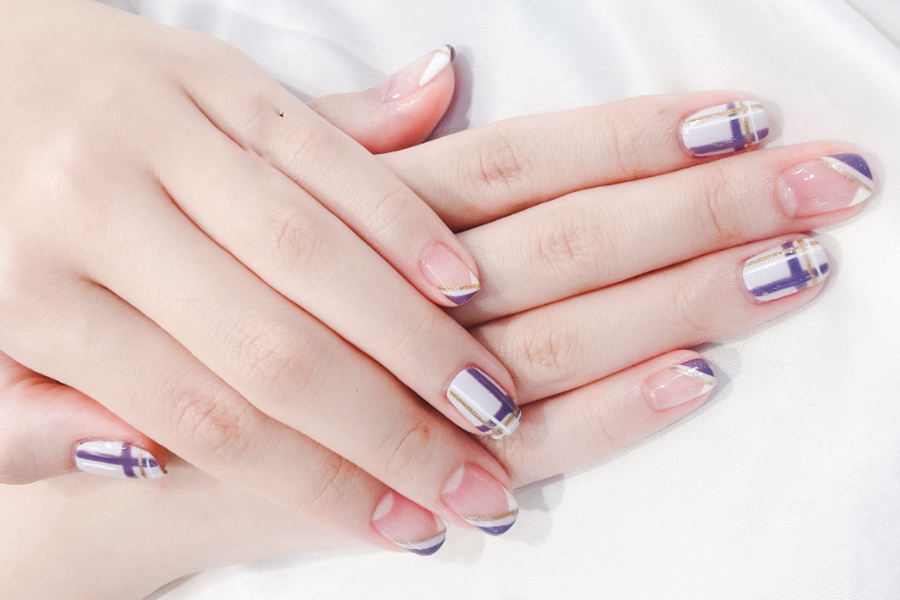 Dáng móng ngắn siêu hợp với mẫu nail này