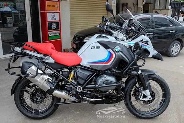 Bảng giá xe máy BMW Motorrad 2024: Giá bán khuyến mãi, Trả góp