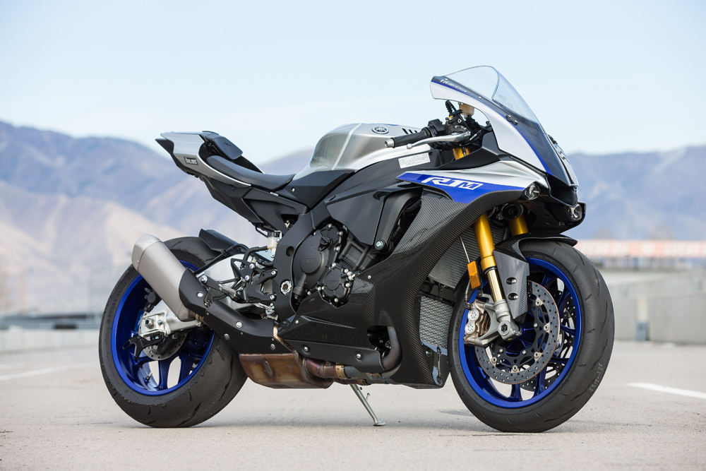 2018 Yamaha YZF-R1 and YZF-R1M