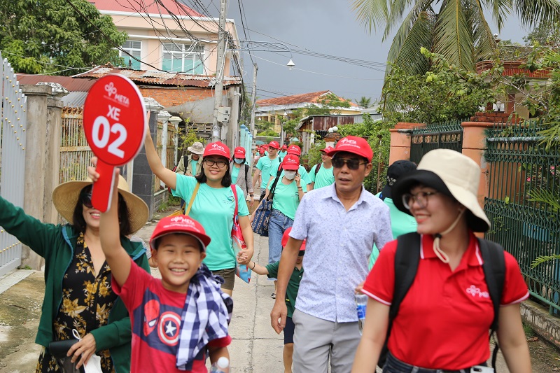 Đi bộ đường dài cũng là một phần trong chương trình Team Building