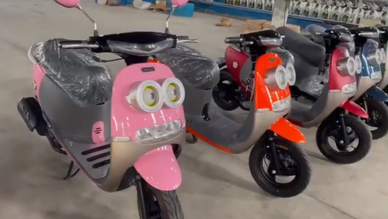 Xe máy điện 50cc Gogoro Minion