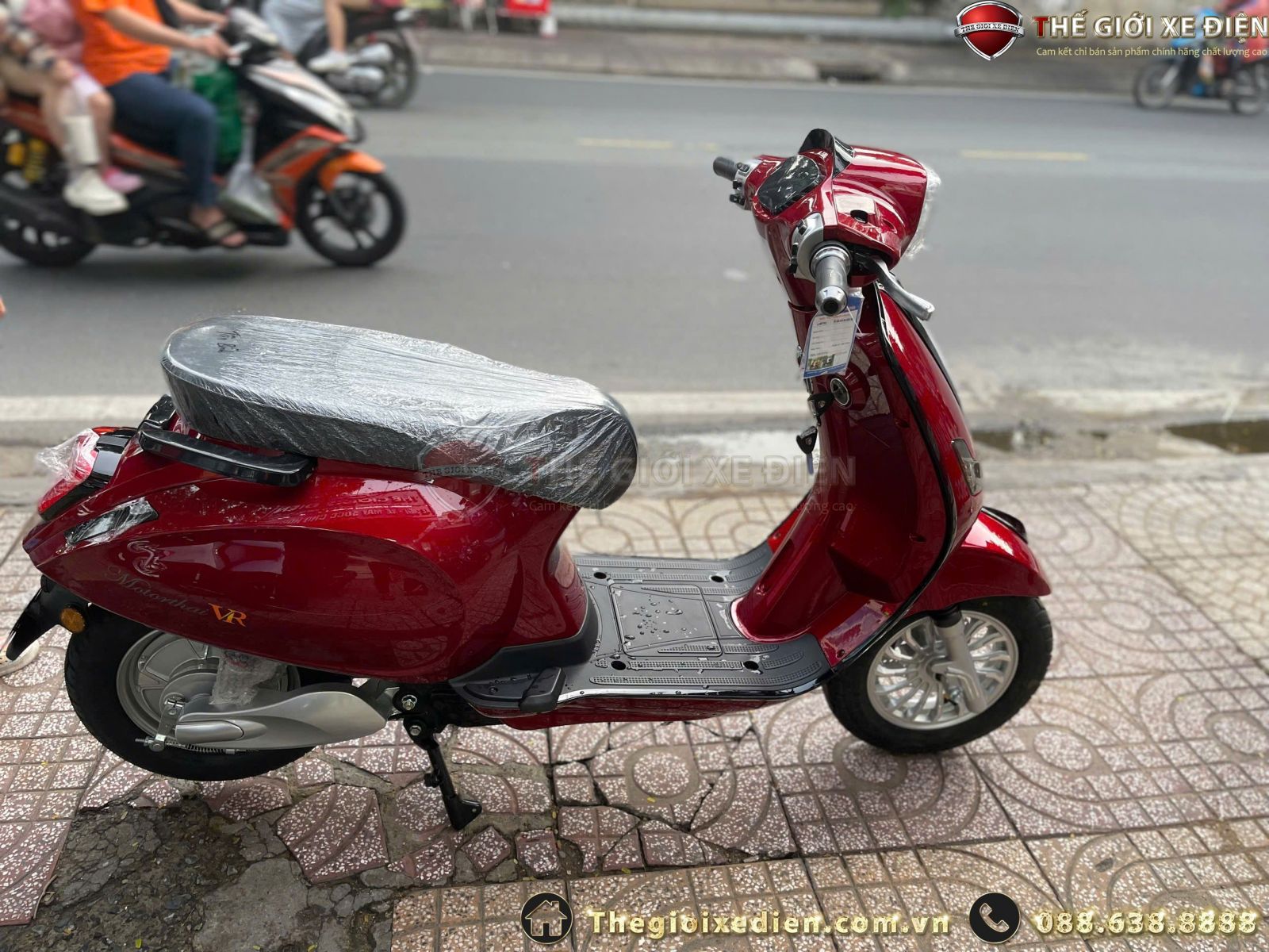 vespa motor thái