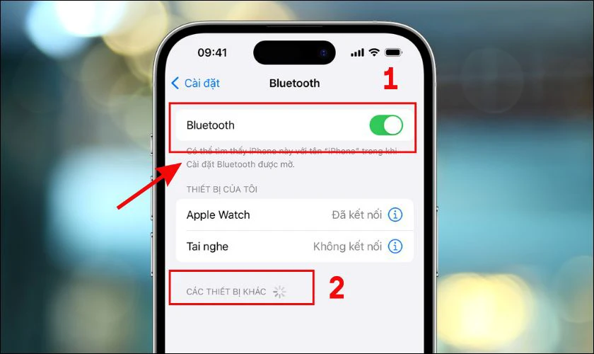 Mở Cài đặt trên điện thoại, chọn và bật Bluetooth