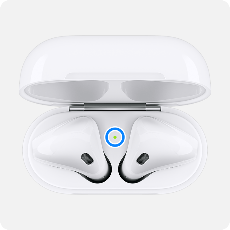 Đèn trạng thái nằm bên dưới nắp hộp sạc Lightning cho AirPods 1 và AirPods 2.