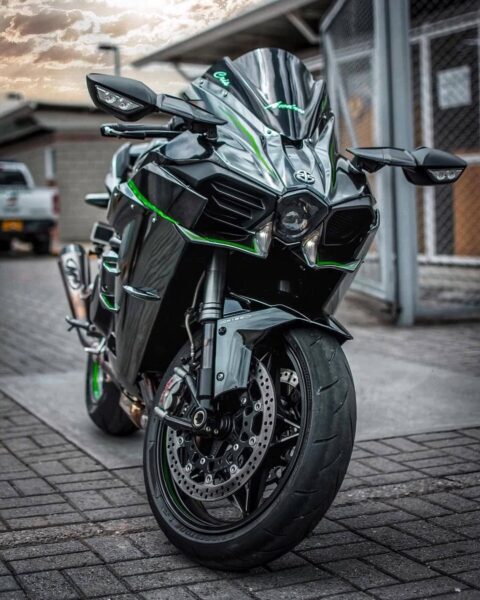 Hình ảnh Kawasaki Ninja H2R độ chất và ngầu