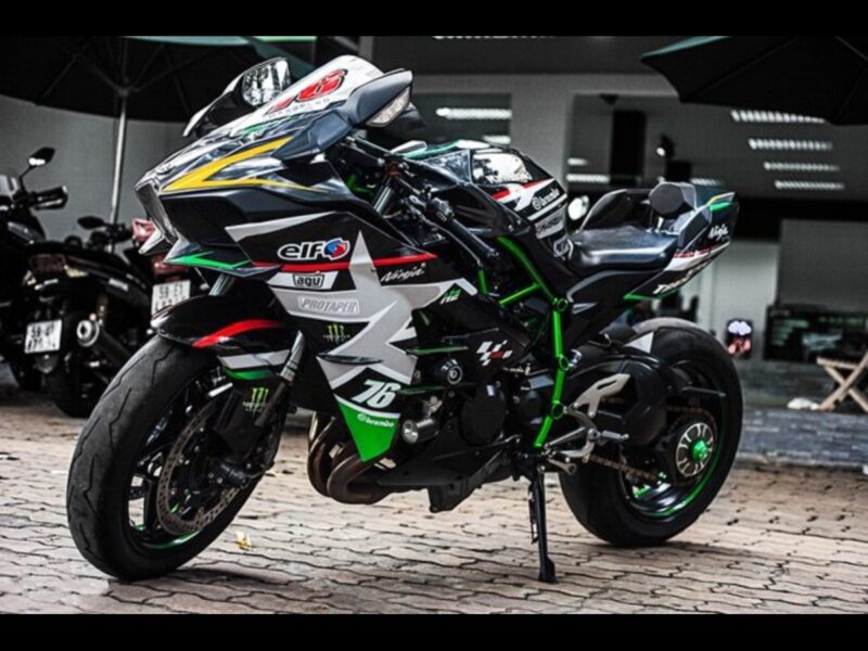 Hình ảnh Kawasaki Ninja H2R độ thu hút nhất