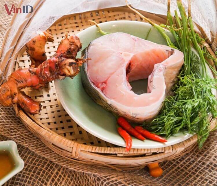 Nguyên liệu chế biến cá trắm kho riềng với thịt ba chỉ