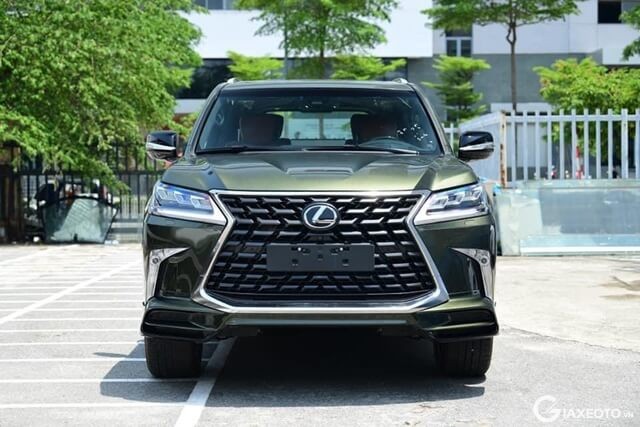 Lexus-LX570-Super-Sport-04-cho-than-xe