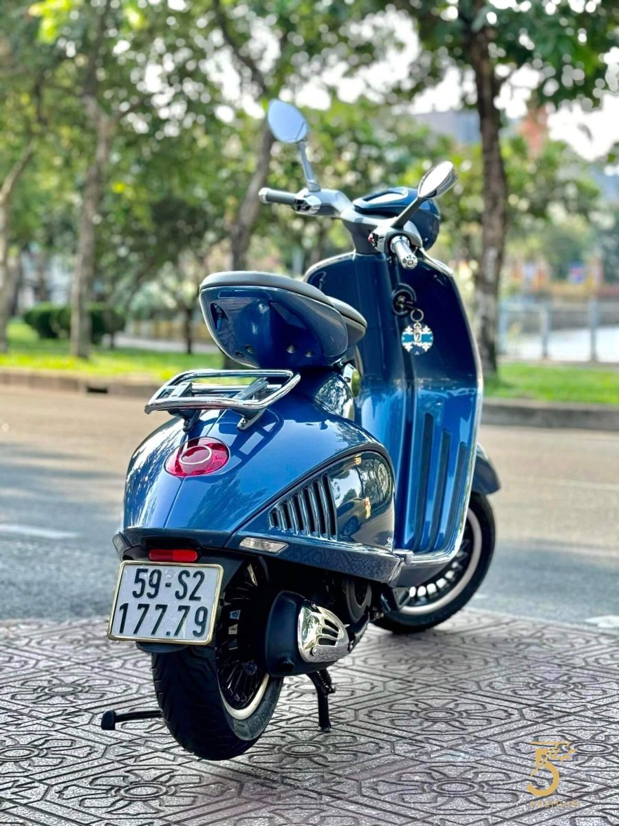 Vespa 946 Bellissima 2015 thần tài