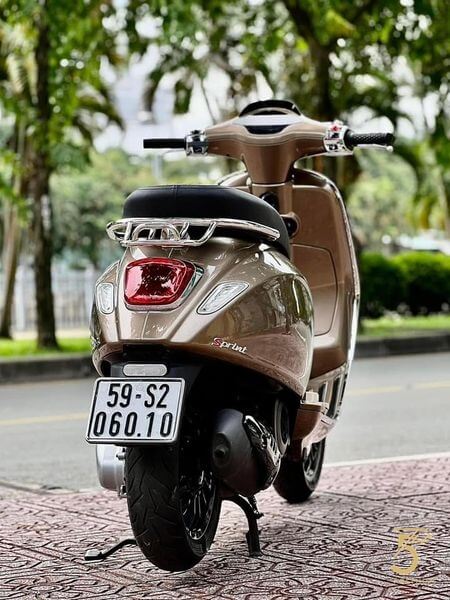 Vespa Sprint125 3vie T10/2014 biển số đẹp