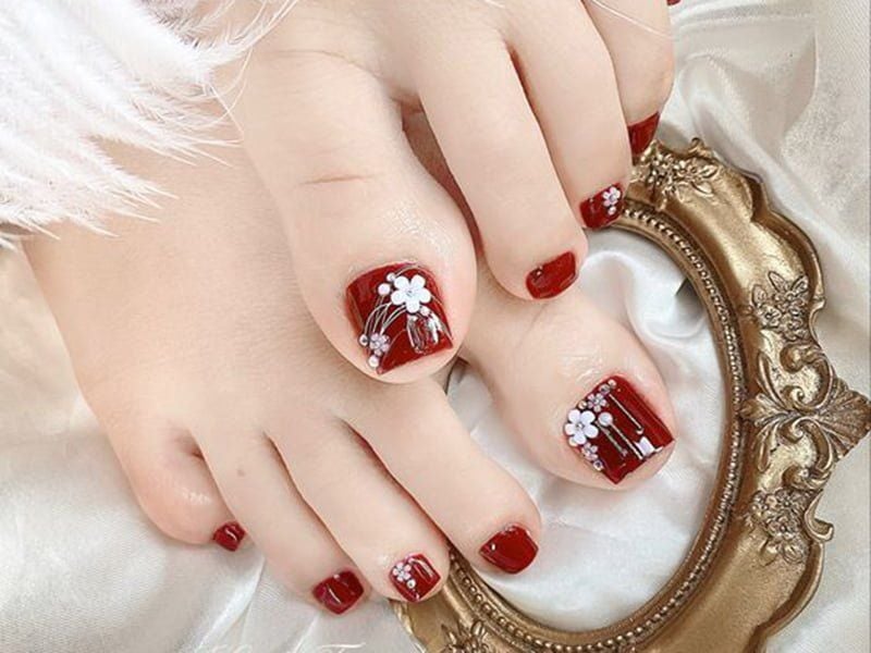 Mẫu nail chân vẽ hoa