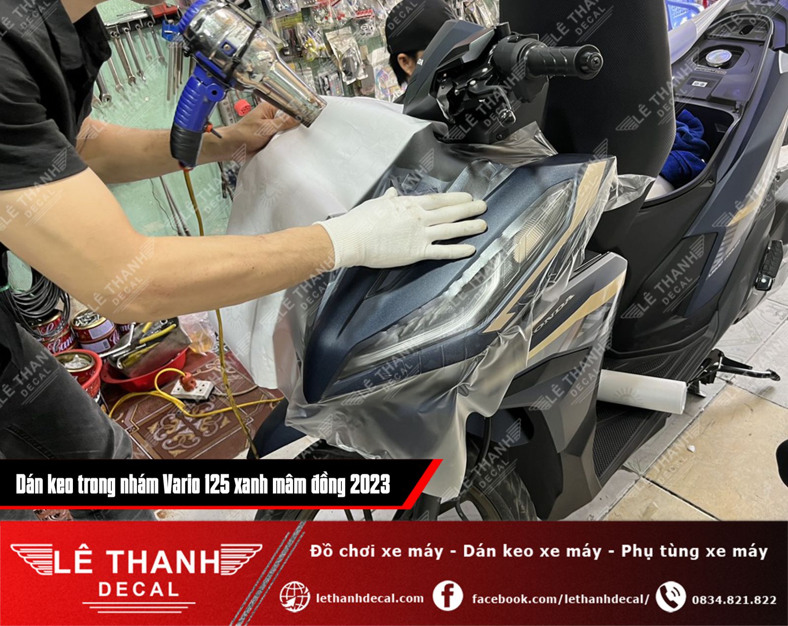 Dán keo trong nhám xe Vario 125 xanh mâm đồng 2023