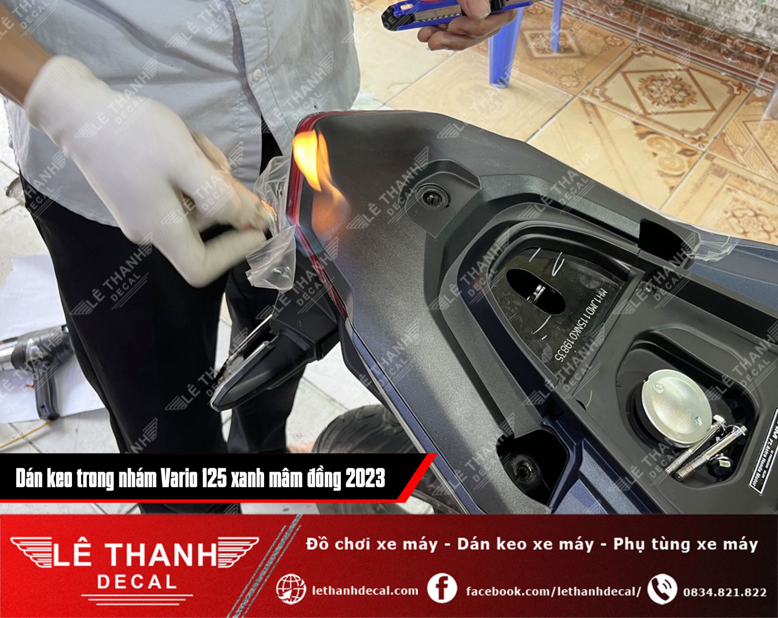 Dán keo trong nhám xe Vario 125 xanh mâm đồng 2023