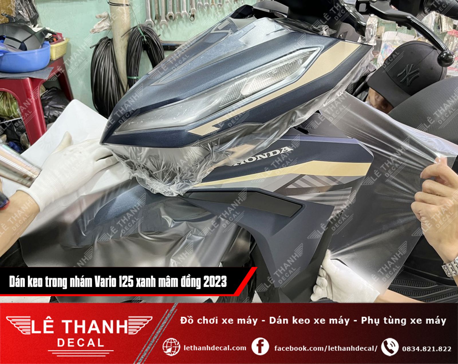 Dán keo trong nhám xe Vario 125 xanh mâm đồng 2023