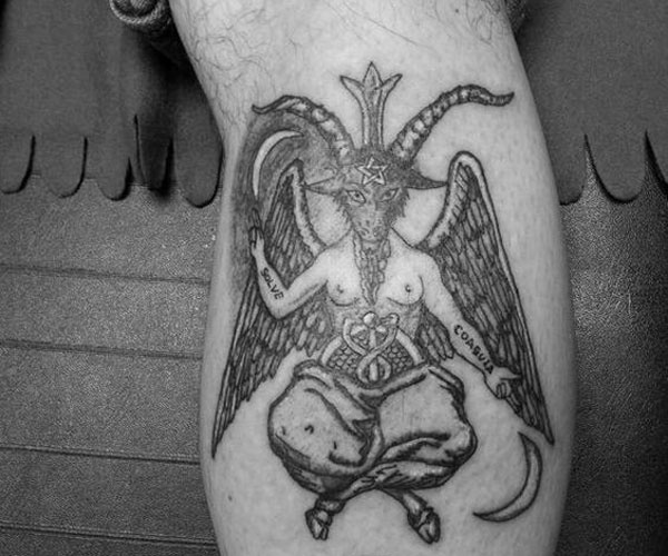 hình tattoo dê satan